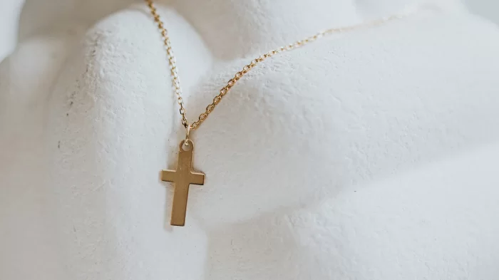 Halskette mit Kreuz Gold 14K