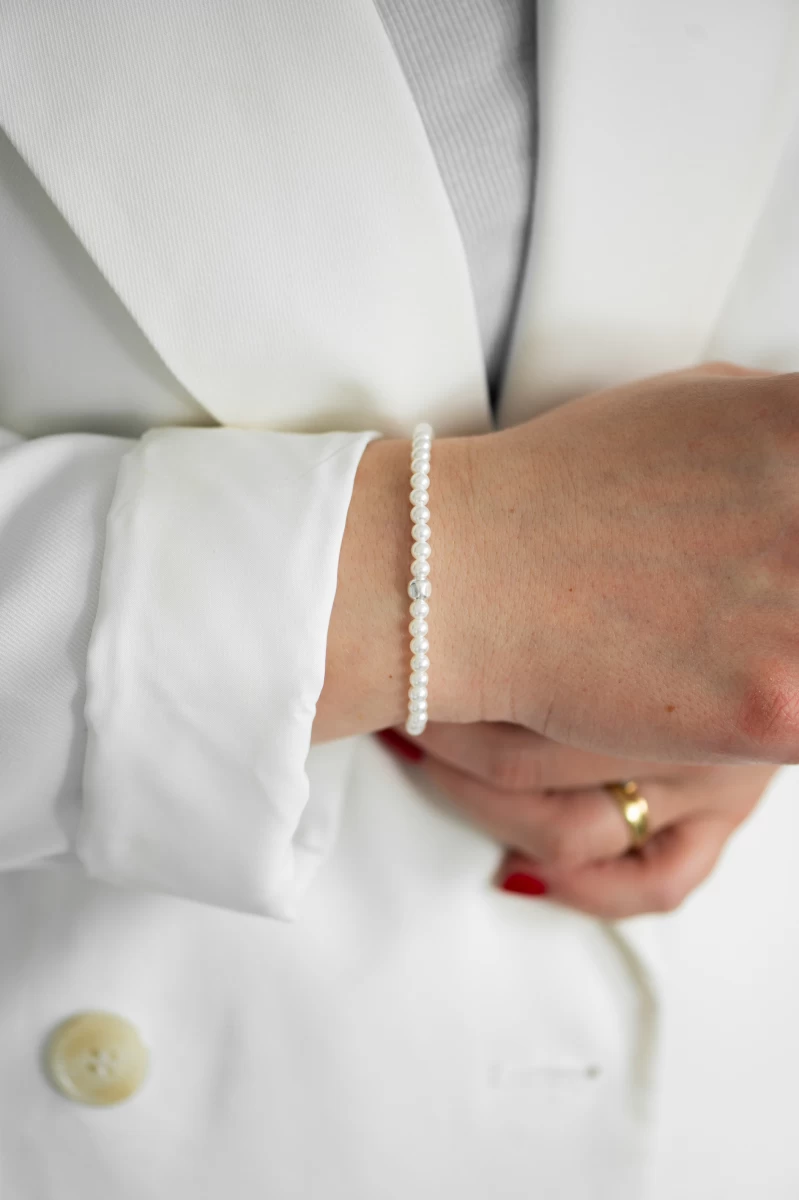 Kleine weiße Süßwasserperle mit magnetischem Verschluss Silber 925 Armband