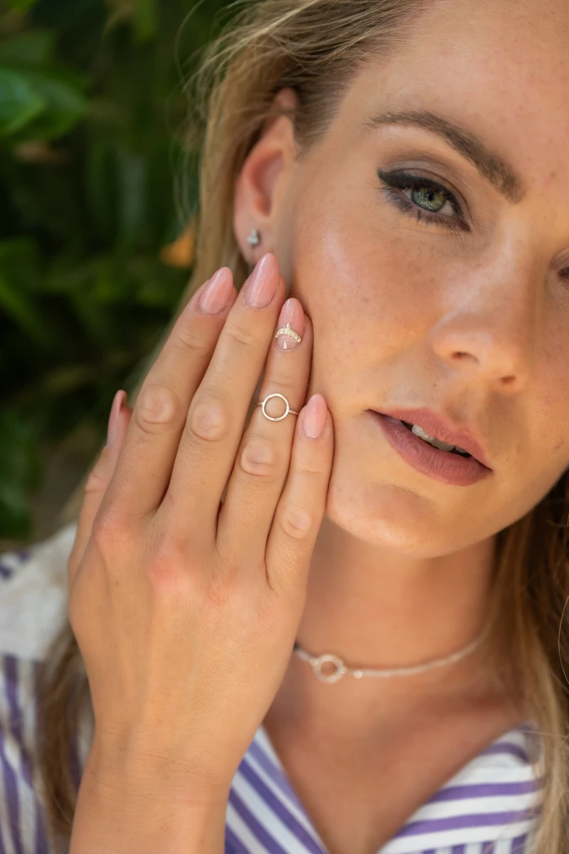 Contour Circle Midi Ring aus Silber 925