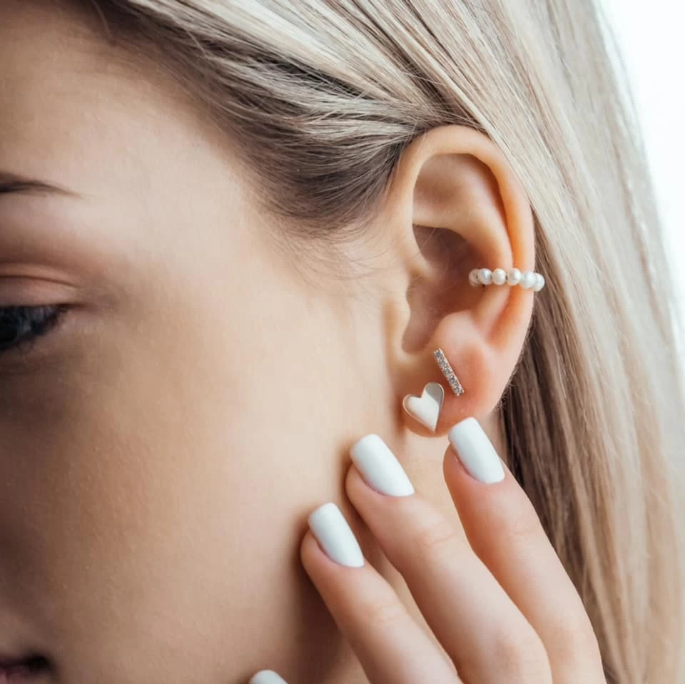 ZILIA Stream Pearl Ear Cuff Gold 14K