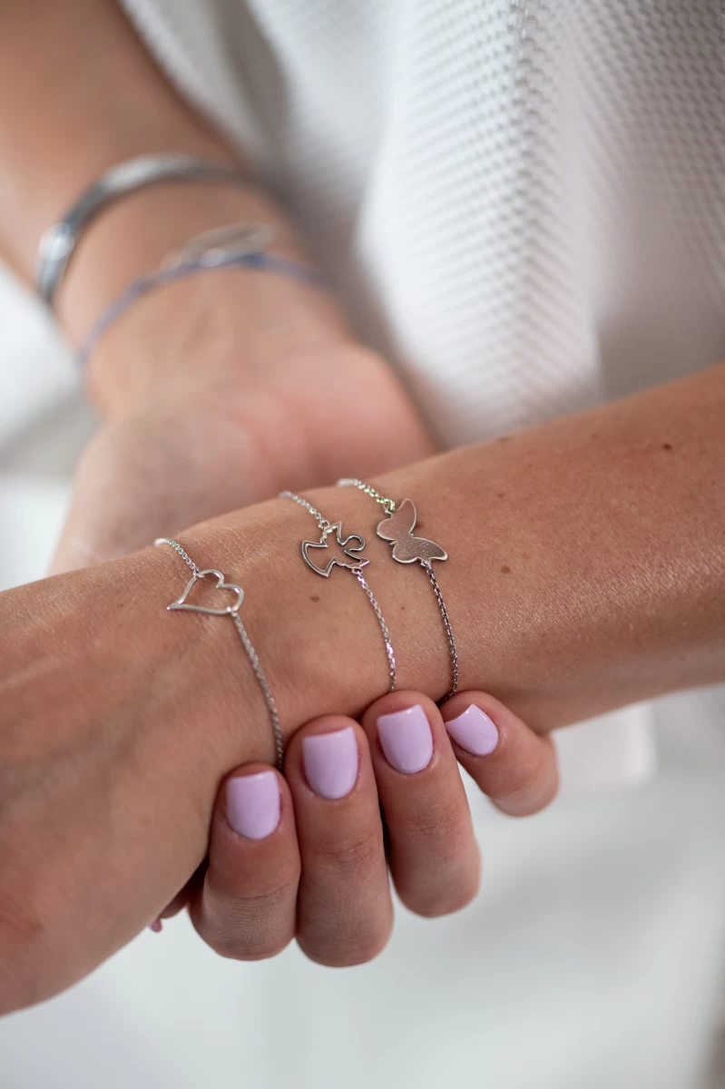 Kontur Asymmetrisches Herz Silberarmband